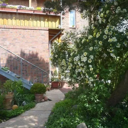 Charmante In Mit Terrasse Und Grill Appartamento *