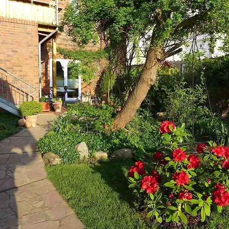 Charmante In Mit Terrasse Und Grill *